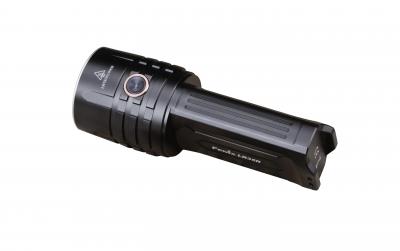 Fenix LR35R, LED Luminus SST40