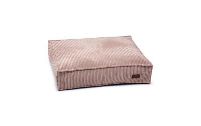 Designed by Lotte Liegekissen Ribbed Rosa