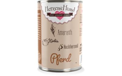 Herzenshund Pferd mit Bio-Gemüse