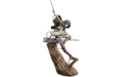 Attack on Titan ARTFXJ Statue