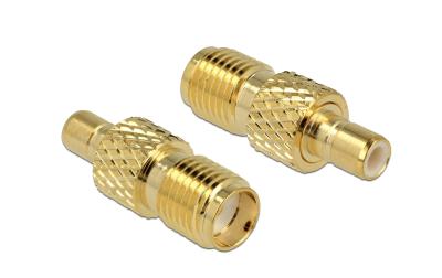 Delock SMA-Buchse zu SMB-Buchse