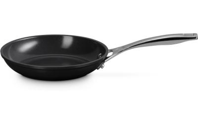 Le Creuset Essent. Keramik Antihaft Pfanne