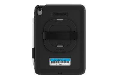 OtterBox Defender Kickstand w/Handstrap