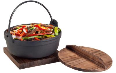 NOUVEL Hot Pan aus Guss mit Deckel