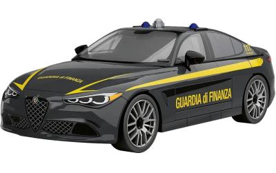 Alfa Romeo Giuilia Quadrifoglio Finanza