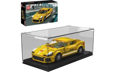 Rennwagen Panam mit Display