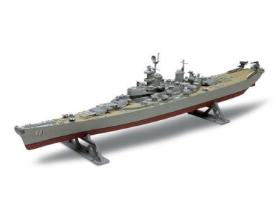 Revell USS Missouri Battleship