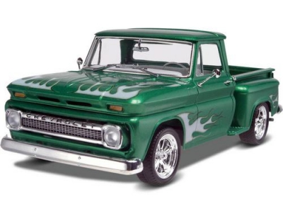 Revell Chevrolet Step Side 1965 2 n 1