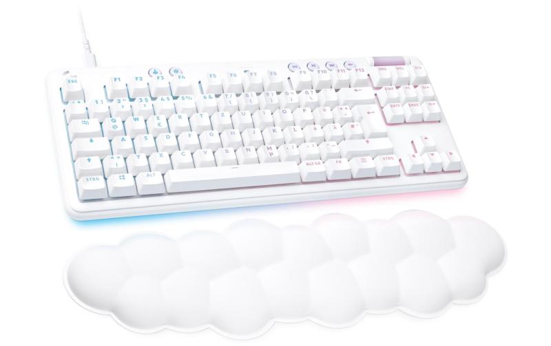 Logitech G713 Gaming Keyboard off white