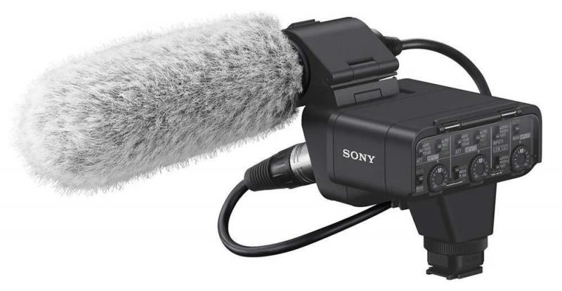 Sony XLR K3M Adapter-Kit und Mikrofon