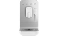 SMEG Kaffeevollautomat BCC12WHMEU