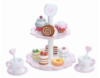 Etagere mit Patisserie